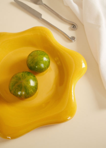 Puffy Flower Plate
